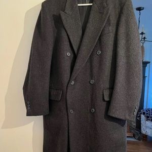 MAN’s HALSTON Wool Cashmere Coat Overcoat Mens Size L  Black